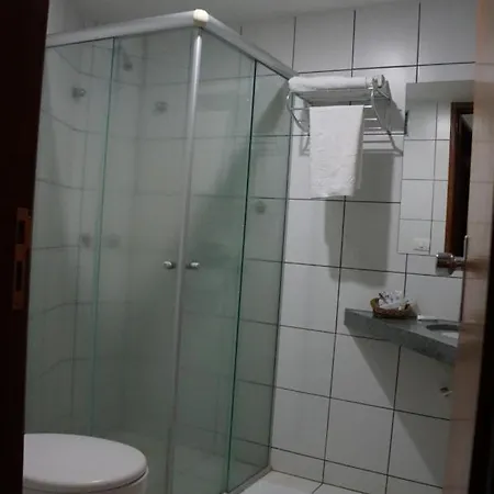 Ipê Plaza Hotel Ltda Itumbiara Exterior foto